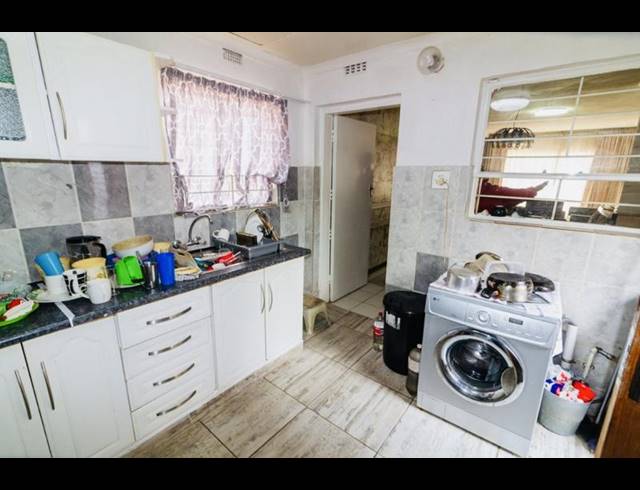 3 BEDROOM TOWNHOUSE FOR SALE IN BEDFORD GARDENS